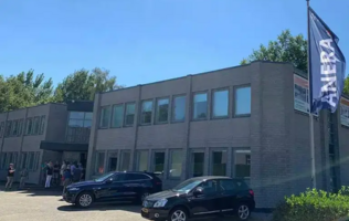 Anera B.V. (Büro + Ausstellungsraum) Anera B.V. (Büro + Ausstellungsraum)